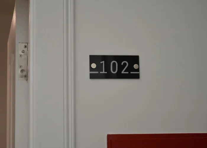 Edificio Charles 102 * فونشال